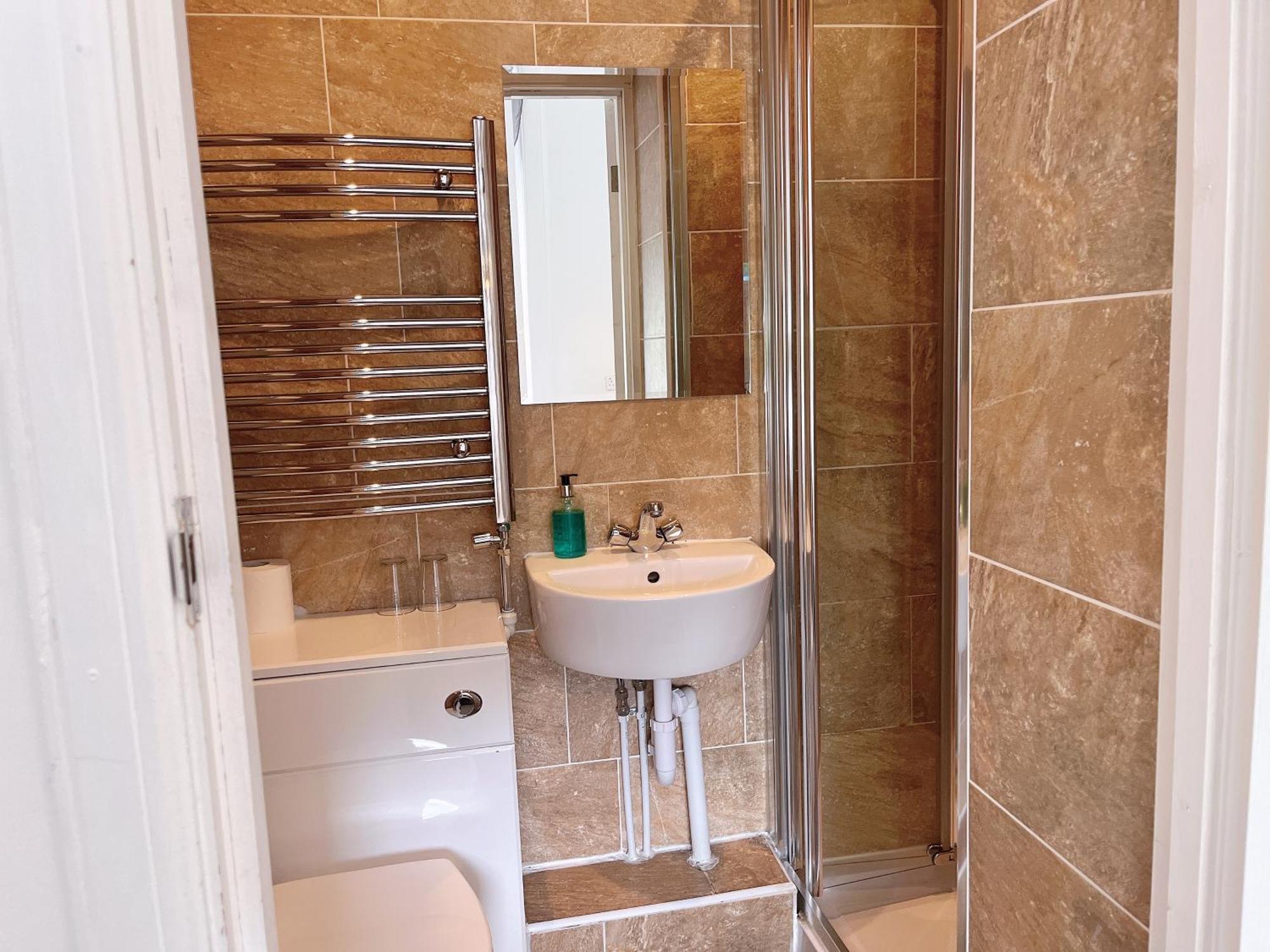Allison House 16 Gasthof 4*